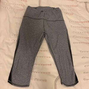 ❌SOLD❌Lululemon Capri leggings